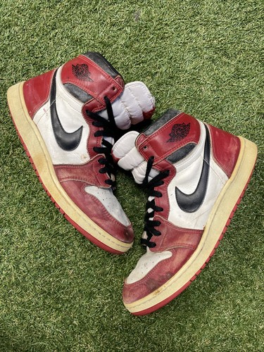 Vintage Original Nike Air Jordan 1 High 