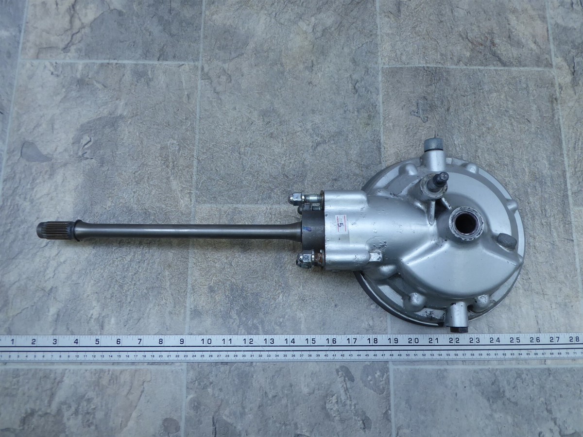 1988 Yamaha VMAX VMX1200 Y805. final drive rear differential diff