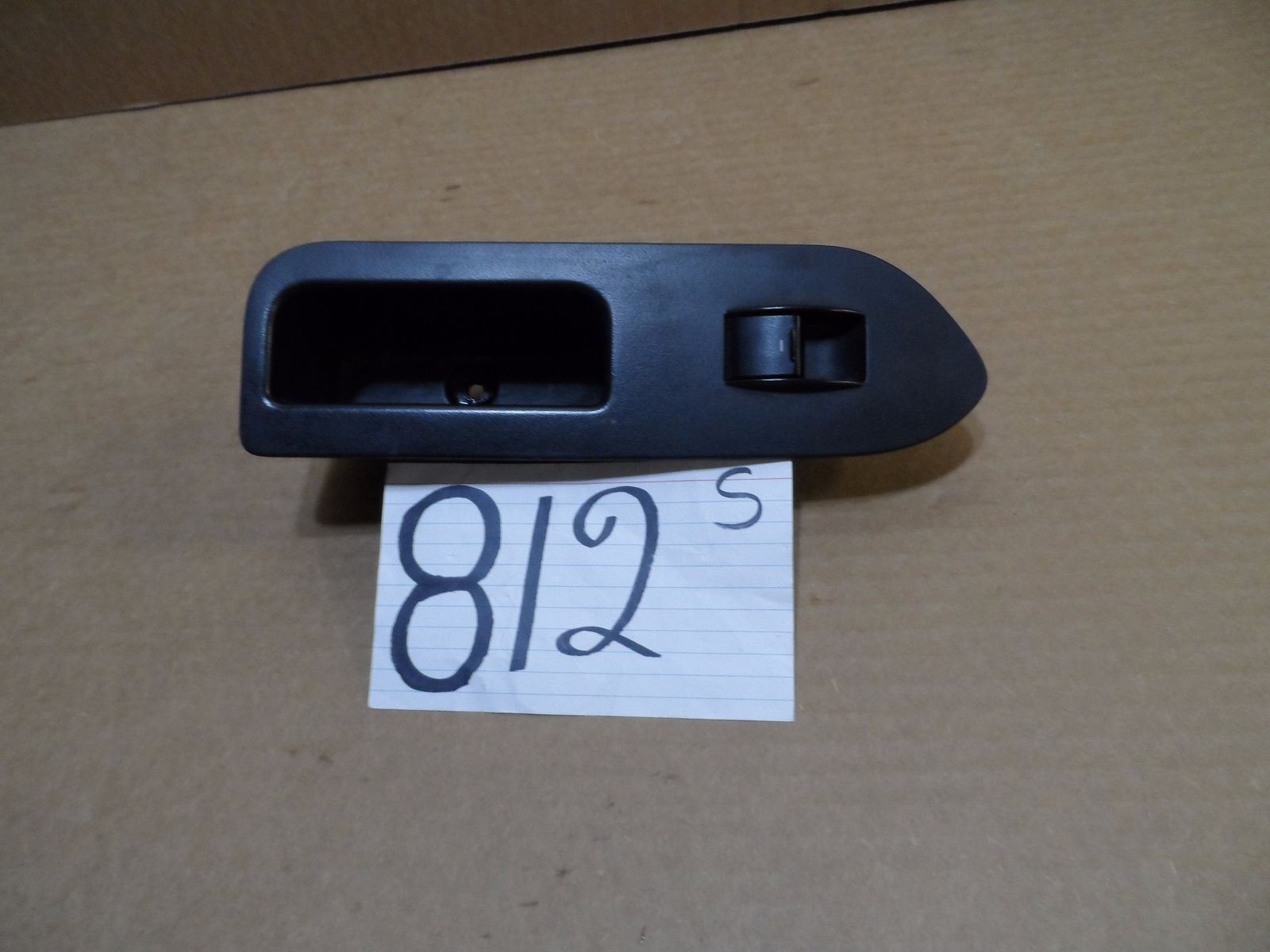 05 06 07 Ford Five Hundred DRIVER Rear Window Switch USED #812-S