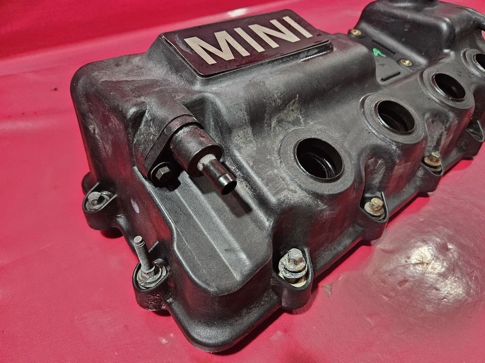 2002-2008 Mini Cooper Base / S Coupe SUPERCHARGED Engine Rocker Valve Cover - Image 2 of 4