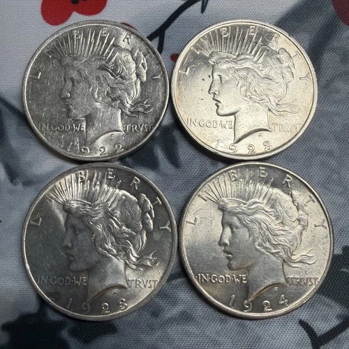 1922 P, 2-23 P, 24 P Silver DOLLARS! 4 Coins! AU/UNC Peace DOLLARS. Nice Set