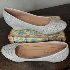 Forever Silver Glitter Rhinestone Wedge Slip On Round Toe Women's US 8