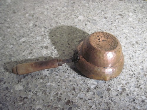 Vintage Hammered Copper Butter/Sauce Warmer Ladle - Picture 2 of 4