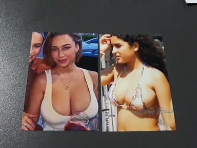  MODEL  2 Fotos  10 x15 cm Format  Photo ×1754