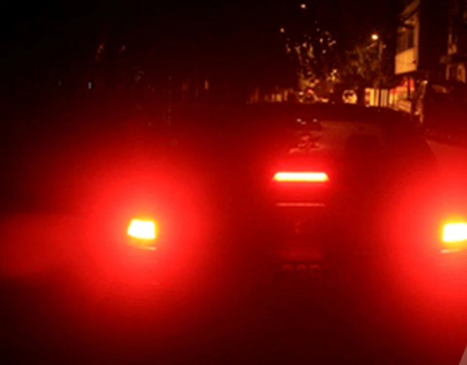 Conjunto de 4.3157 lâmpadas traseiras de freio LED brancas para 2007-2013 Chevy Silverado 1500 - Imagem 3 de 4