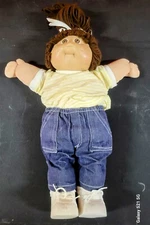 Vintage 1982- Cabbage Patch Kids Doll w Clothes Brown Hair Girl Blue Jeans