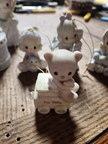 Lot of 13 Precious Moments FIgurings Look - Picture 8 of 10
