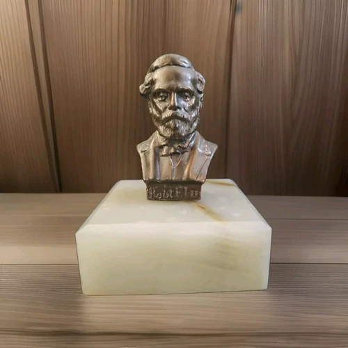 ROBERT E. LEE MINIATURE METAL BUST VINTAGE  SOUVENIR FIGURINE ON MARBLE