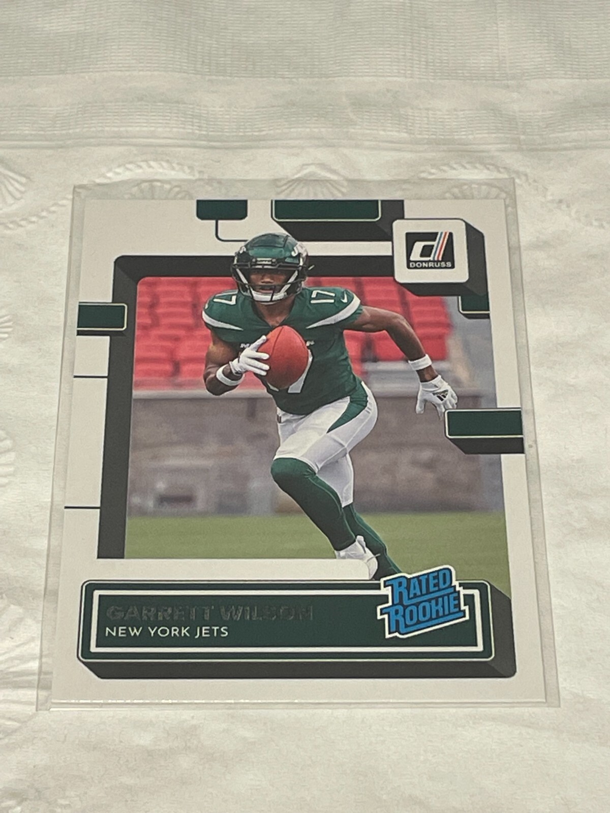 2022 Donruss #306 Garrett Wilson - New York Jets Rated Rookie Football Card