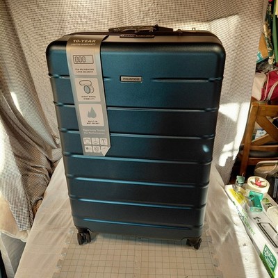 Ricardo Beverly Hills LG 30'' Cambria hardside suitcase in the color ''Blue Pearl''