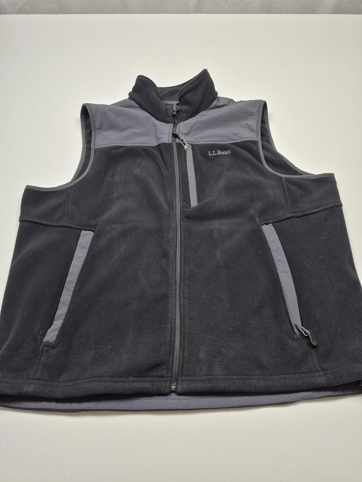 LL Bean Sweater Vest Men's XL Black Fleece Full Zip Pockets Polartec Windpro