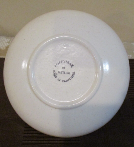 Metlox Poppytrail Coupe Bowls, Woodland Gold 6.75", MCM (1pc) - Picture 3 of 7