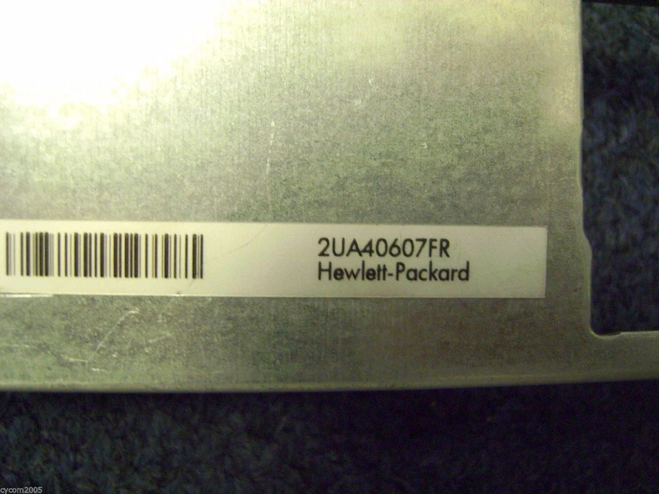 HP Compaq d530 Rear Panel * PCI Blank * PCI Clamp * 316011-001 - Image 4 of 4