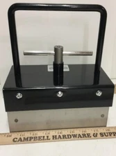 Heavy-Duty Magnetic ML 76C Bulk Parts Lifter Hand Tool