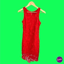 QUIZ Women's Lace Overlay Dress, Flounced Hem, Zip Back, Red, UK 8 | EU 36