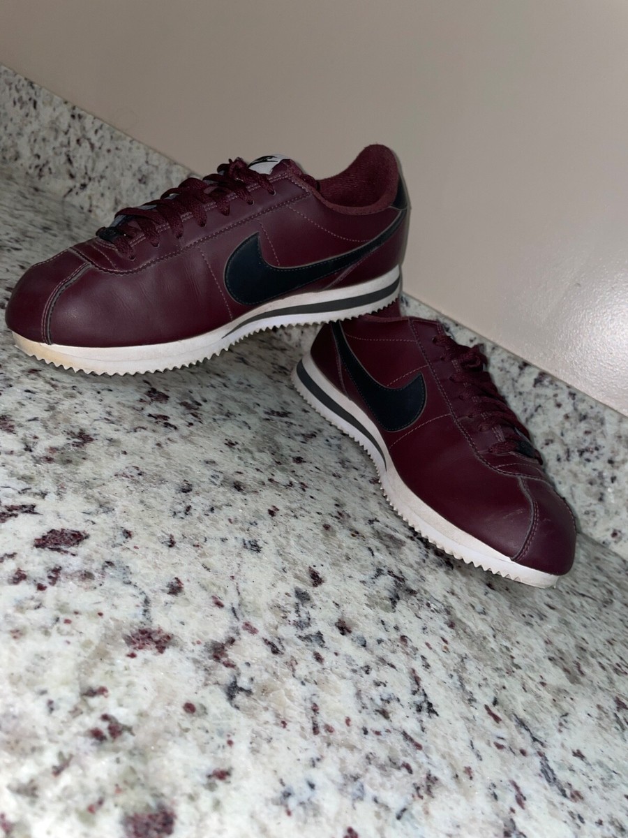 nike cortez mens burgundy