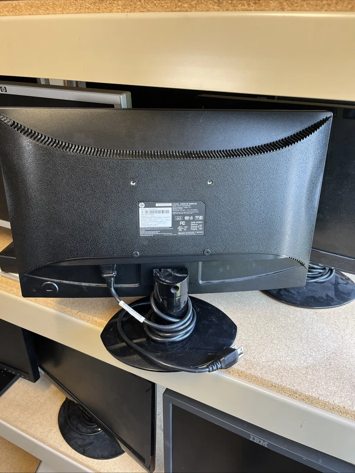 HP S1933 Computer Moniter - Image 3 of 4