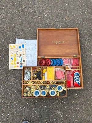 Anfang Mitte 20. Jh. Meccano No 5 in Holz Meccano Box mit Anleitung sehr guter Zustand! RAR