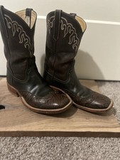 Rios of Mercedes 8.5 Two Toned Leather Men  s Cowboy Boots w/ Custom winged Tip