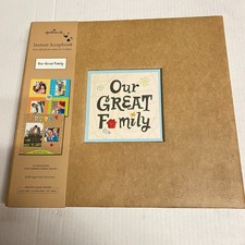 Hallmark Instant Scrapbook Our Great Family 20 Designed Pages New
