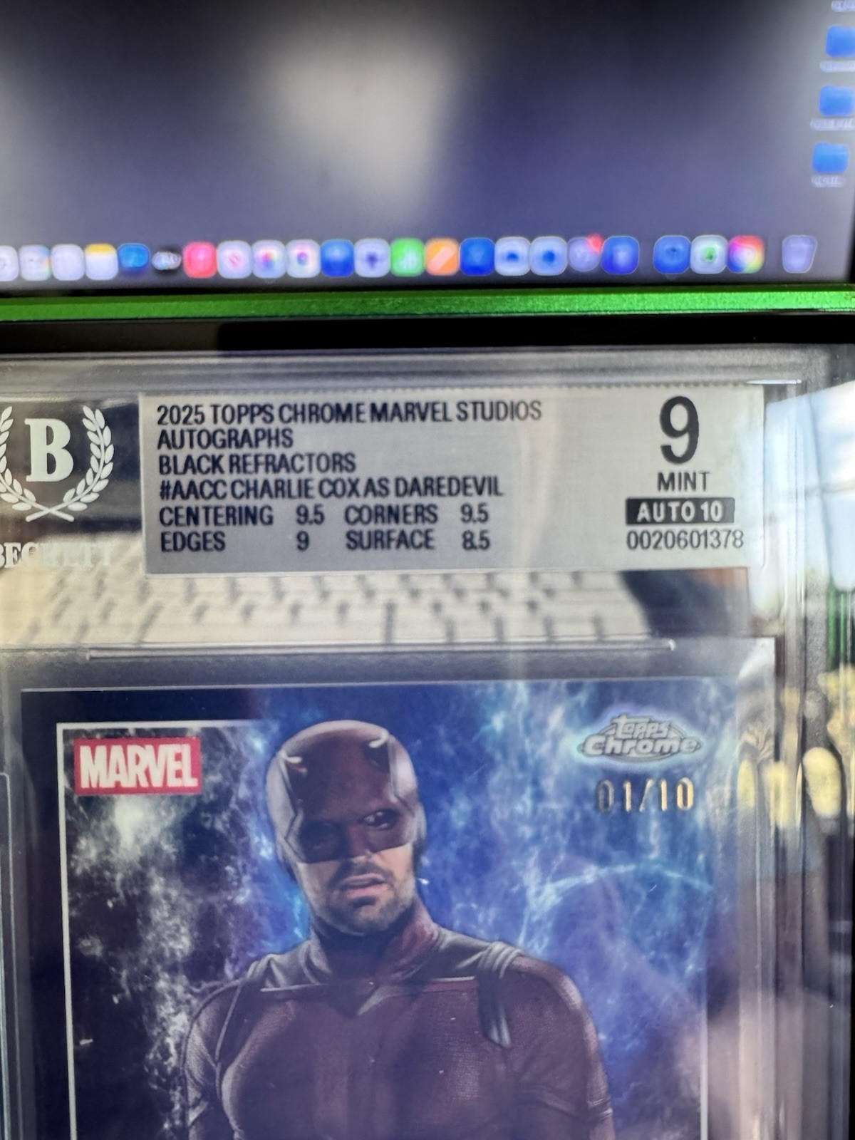 2025 Topps Marvel Studios Daredevil Charlie Cox Black Refractor Auto /10 BGS 9 view 4