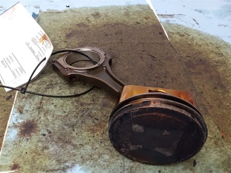 Lincoln MKS 2016 pistón 62035 Foto 3 de 4