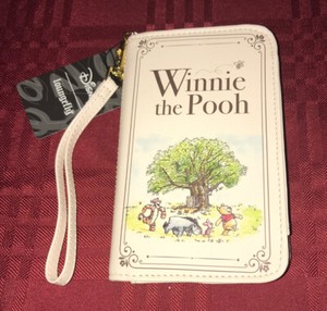 winnie the pooh wristlet