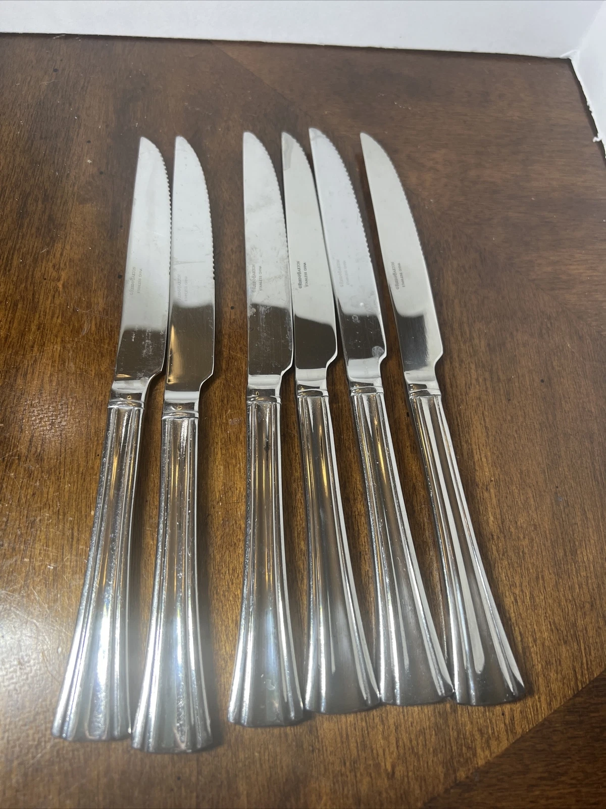 Reed & Barton BROOKSHIRE Stainless Glossy 5 Serrated Steak Knives Flatware