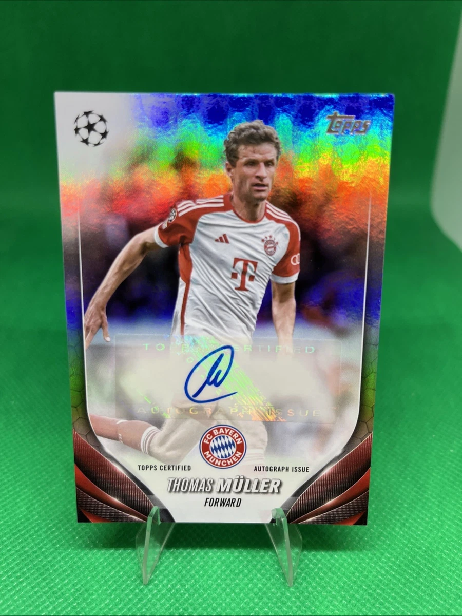 Soccer Bayern Munich Autographed Sports Trading Cards