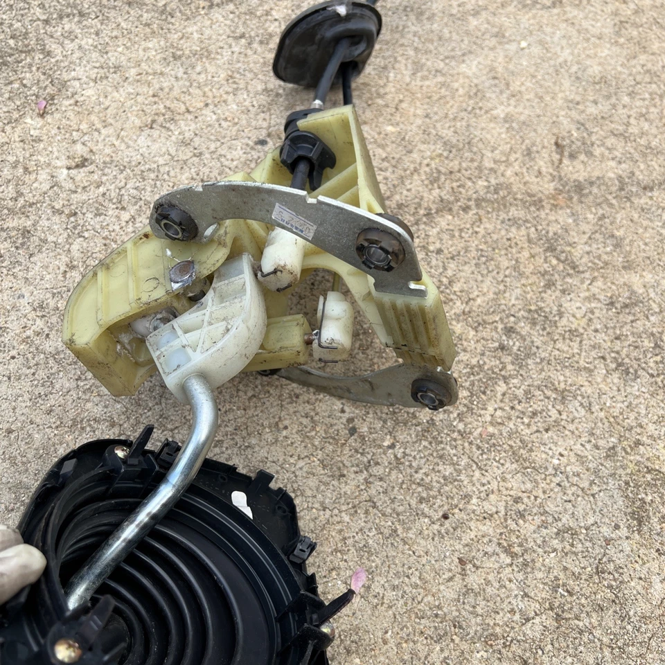 04 Honda Element Manual Trans Shifter Cable - Image 3 of 4