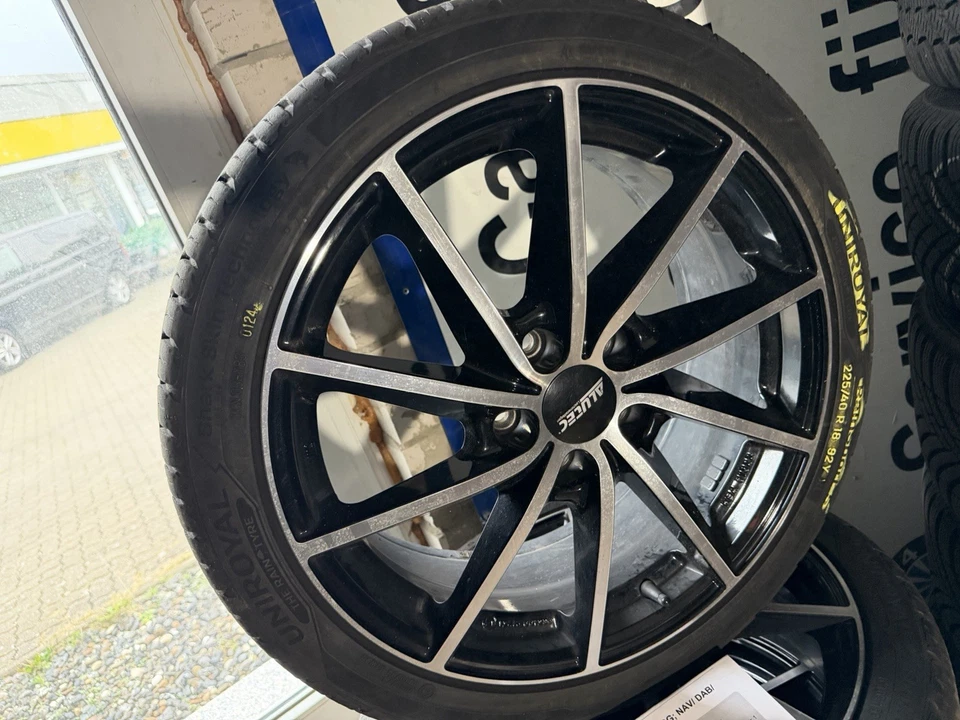 18" SKODA OCTAVIA RS 3 III Sommerräder DOT 0124 Alufelgen 225/40R18 92Y (GG47) - Bild 3 von 4