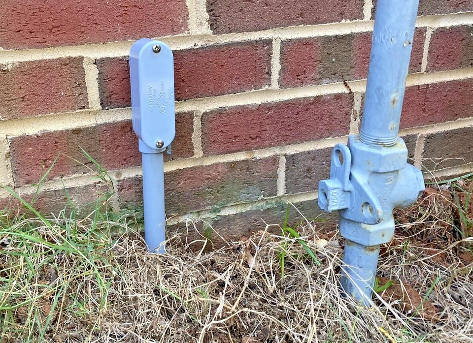 Contenitore Geocaching Corpo Condotto - Cache Interna Impermeabile con Uscita Log/Sacchetti - Immagine 2 di 4