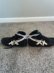 asics matflex wrestling shoes