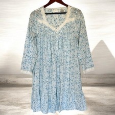 EILEEN WEST WATERCOLORS 100 COTTON LONG SLEEVE GOWN SIZE SMALL BLUE FLORAL
