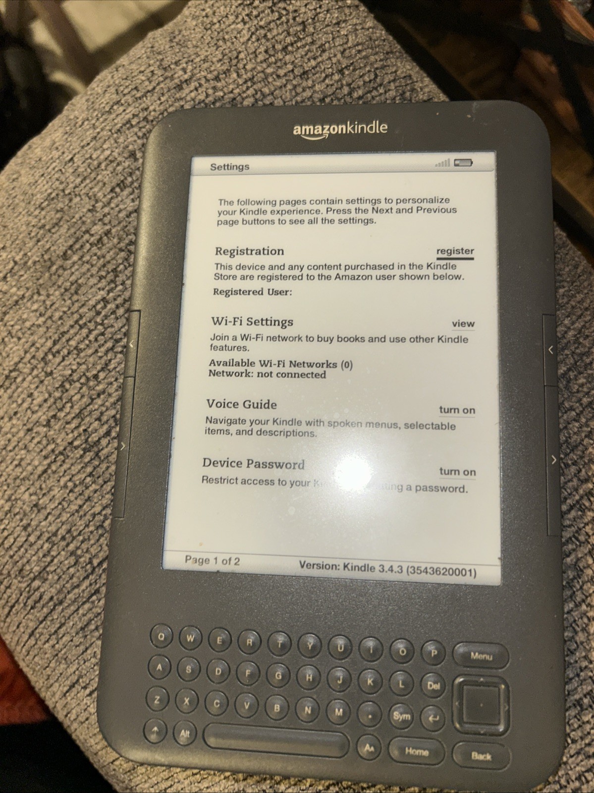 Amazon Kindle Keyboard 3rd Gen D00901 6” Wi-Fi eReader - Tested, Works-image