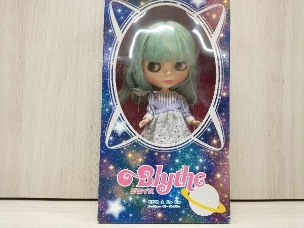 Takara Tomy Neo Blythe UFO A Go Go Limited Edition Doll Japan