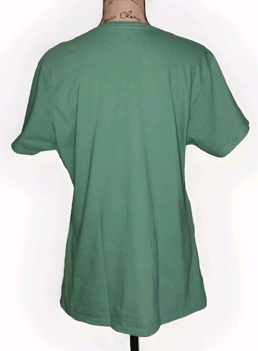 Kiss Me I'm Vaccinated Funny St Patty's Day Green 100% Cotton Tee - Size XL - Picture 3 of 3