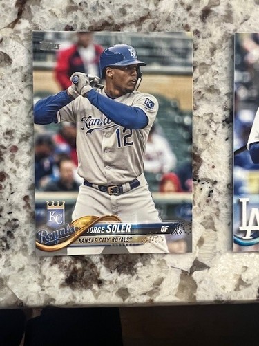 2018 TOPPS SERIES 2 CARD #s 526-700 PICK YOUR CARDS - Picture 108 of 148