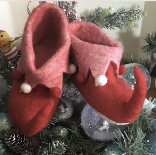 Handmade Size 42 Red Curly Toed Elfin Boots,Novelty Felted Slippers,Christmas - Picture 1 of 3