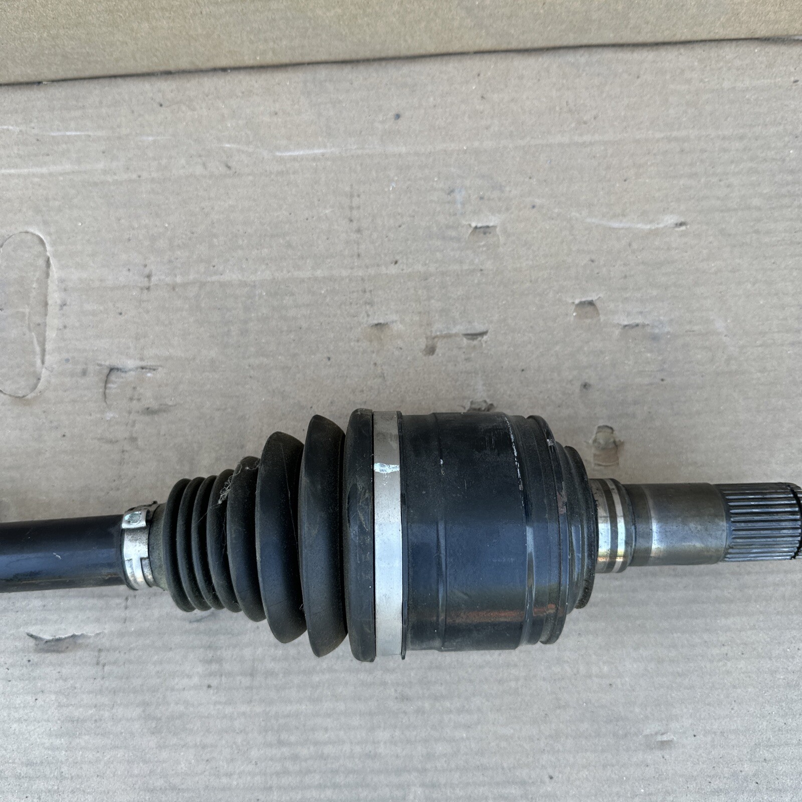 14-17 Maserati Ghibli Rear Right Side CV Axle Shaft Drive Shaft Driveshaft OEM