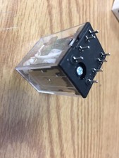 Marantz 2225 RECEIVER PROTECTION output relay.