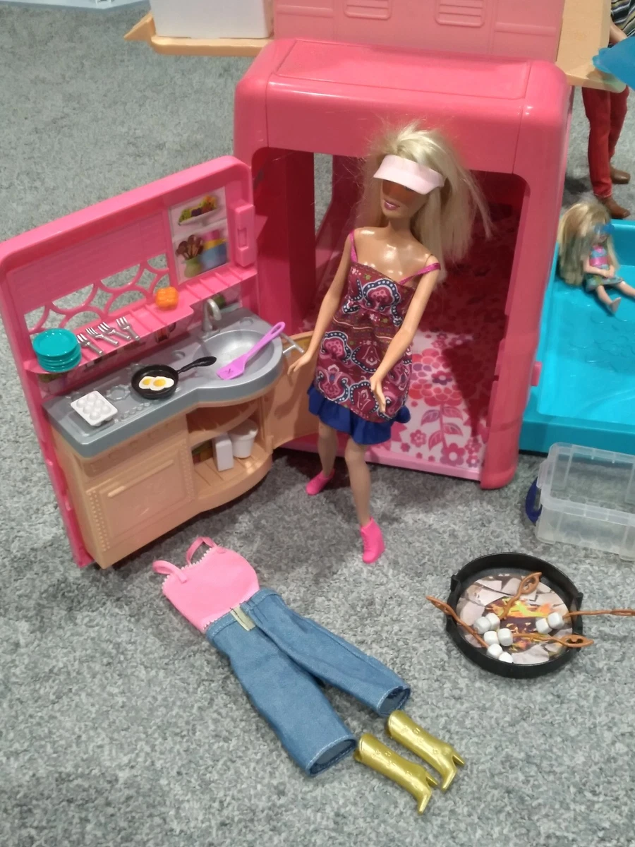 Barbie Pop Up Camper Transforms into 3 Story Play Set w Pool