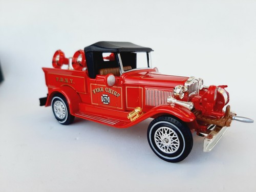 1/43 o scale matchbox (actual 1/40) YFE12 1930 Ford A battalion chief fire truck - Picture 7 of 10