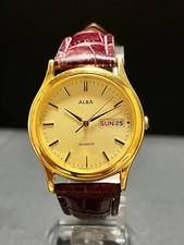 SEIKO ALBA Wristwatch Day Date Timepiece Leather Strap Authentic Vintage