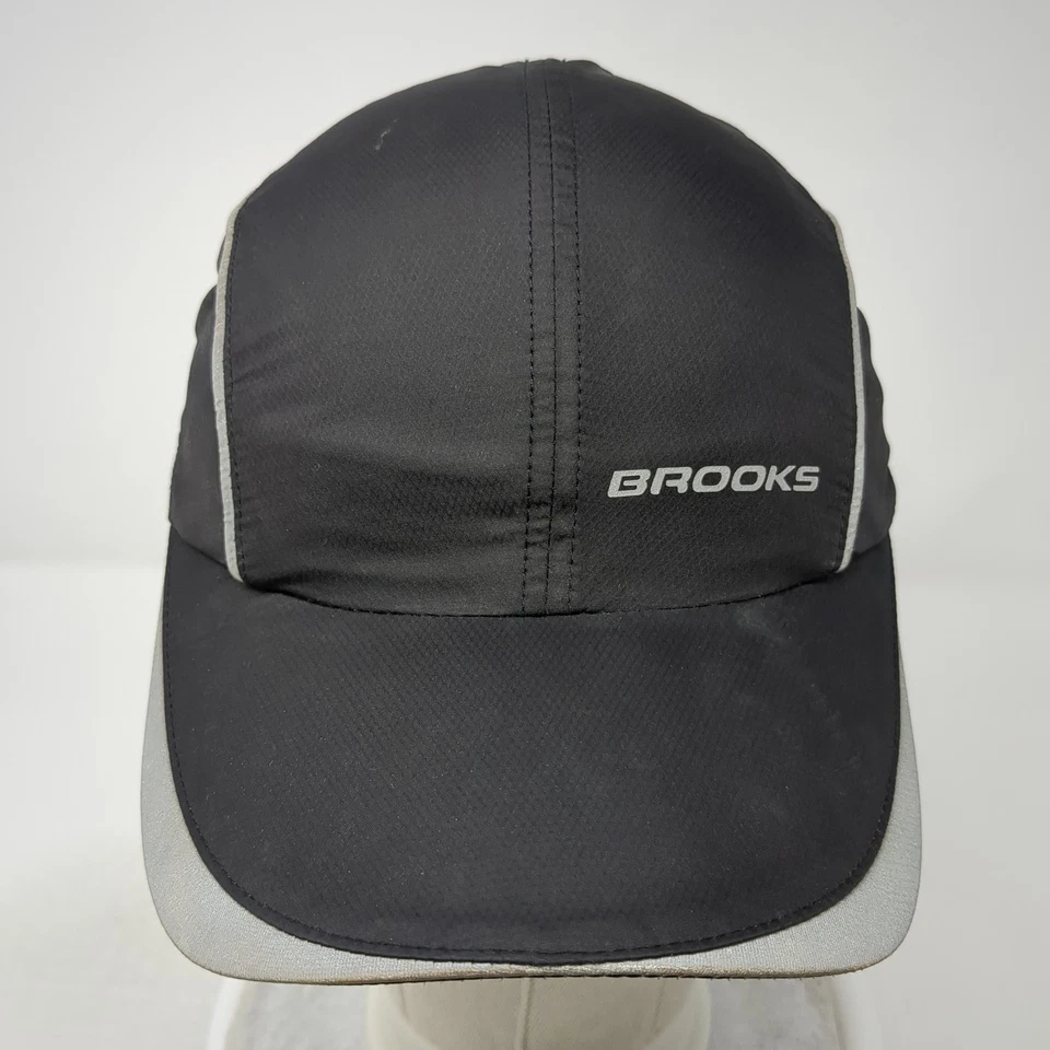 Gorra de béisbol Brooks Strapback negra talla única ajustable exterior lisa Foto 2 de 4