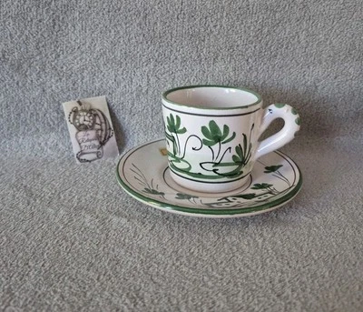 Tasse et sous tasse en céramique décorée main - Photo 1/4