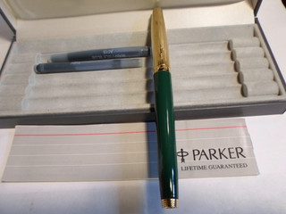 PARKER 75 FOUNTAIN PEN GREEN BARREL & JEWEL 18K 750 MEDIUM NIB FRANCE PISTON BOX