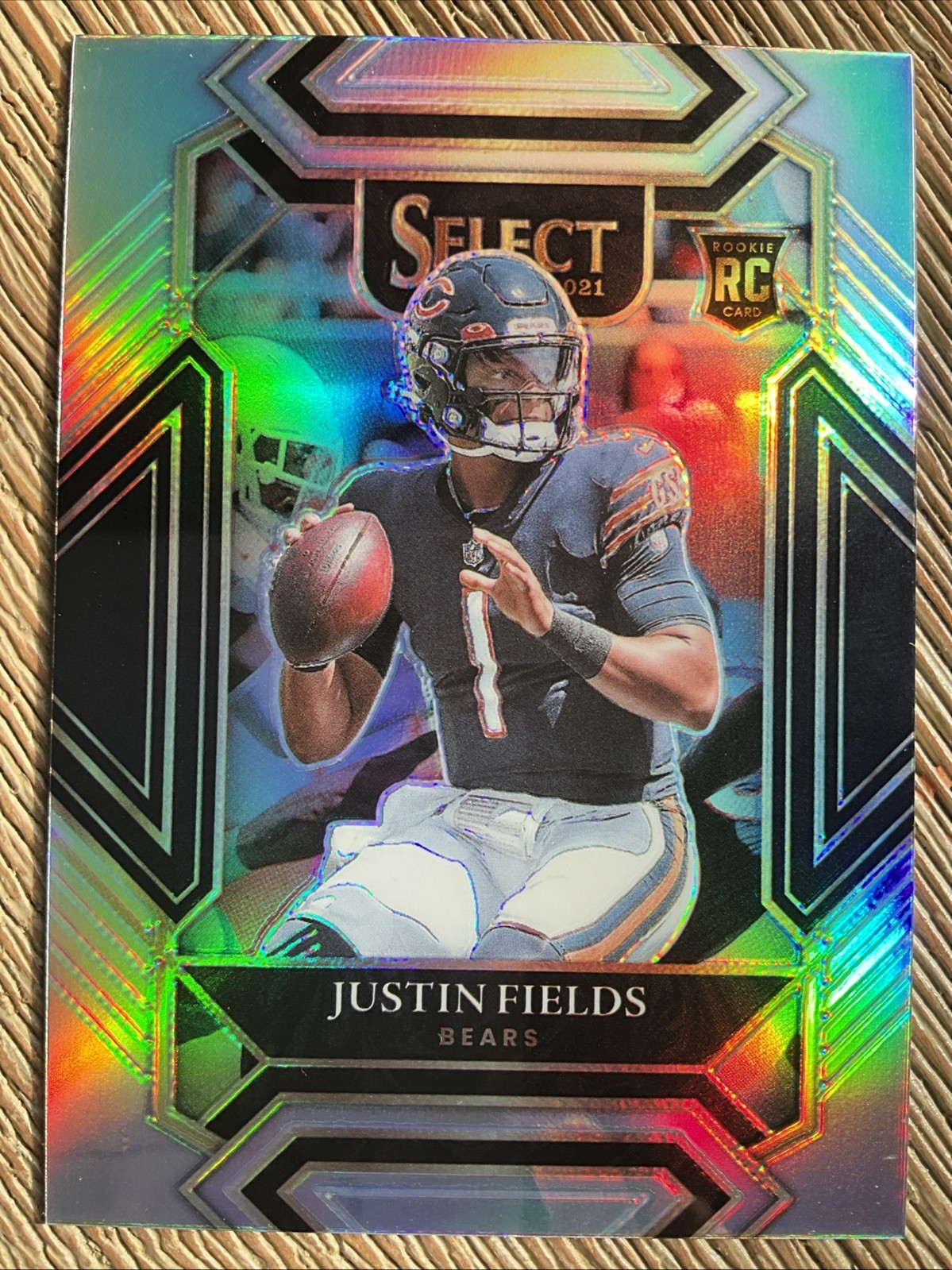 2021 Panini Select - Club Level Justin Fields #250 Silver Prizm (RC)