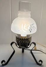Vintage Tabletop Lamp With Frosted Globe 12’ Tall 
