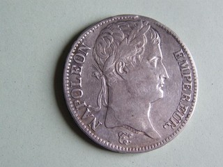 5 FRANCS NAPOLEON 1er 1811 D LYON ARGENT en TTB